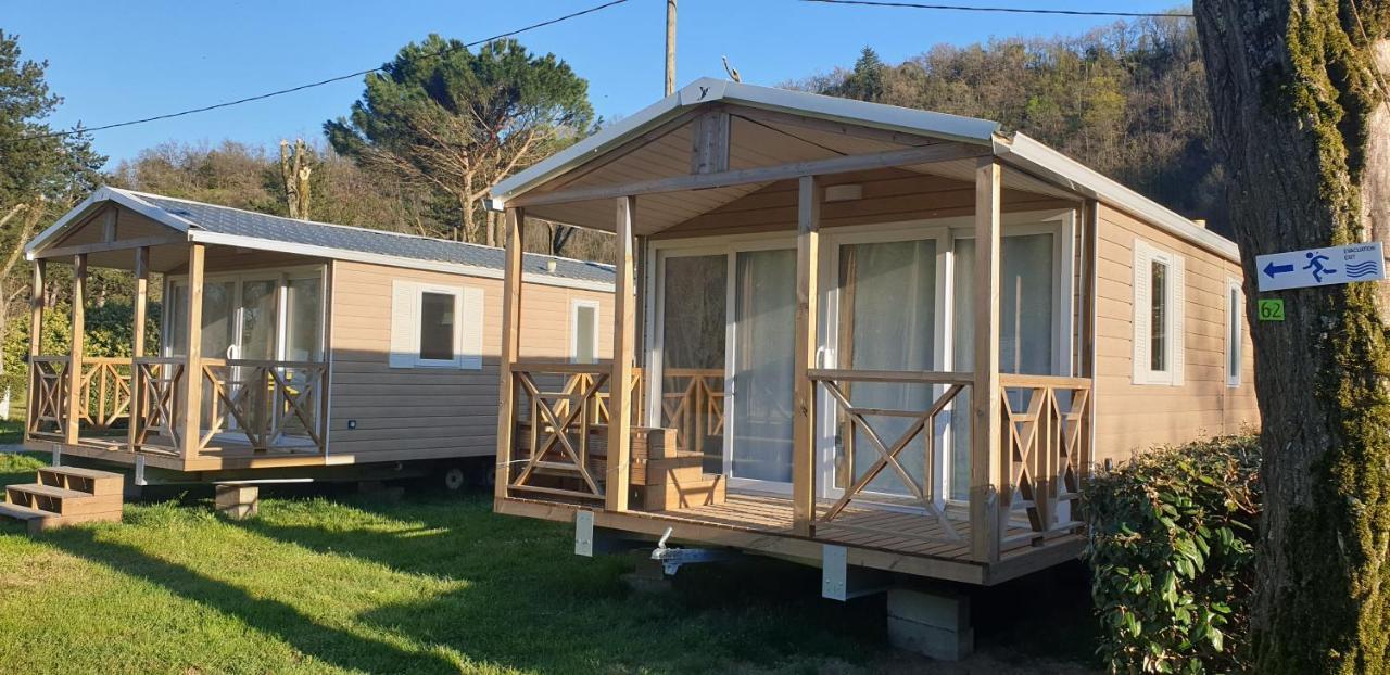 Camping Avec Piscine Et Riviere A Tournon Sur Rhone Ardeche Exteriör bild