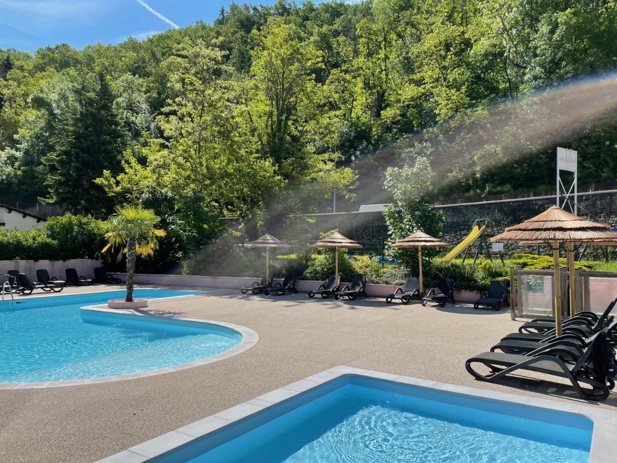 Camping Avec Piscine Et Riviere A Tournon Sur Rhone Ardeche Exteriör bild