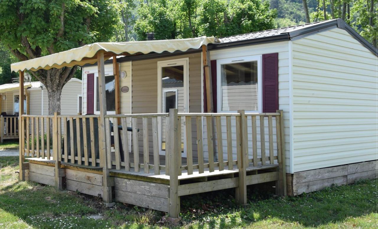 Camping Avec Piscine Et Riviere A Tournon Sur Rhone Ardeche Exteriör bild